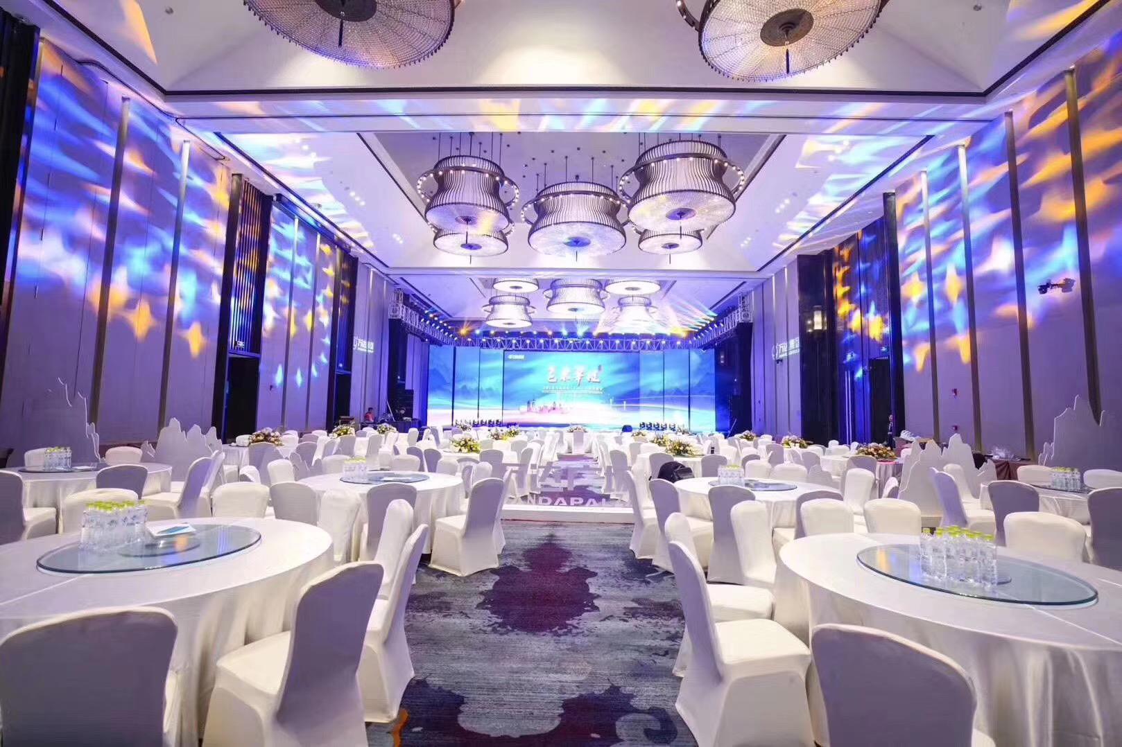 南宁五星级酒店最大容纳800人的会议场地|南宁富力万达嘉华酒店的价格与联系方式
